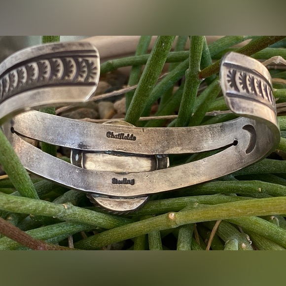 Wildhorse Sterling Split Shank Stamped Cuff - Picture 5 of 6